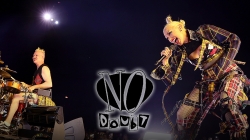 Gwen Stefani & No Doubt Reunite On Coachella Stage